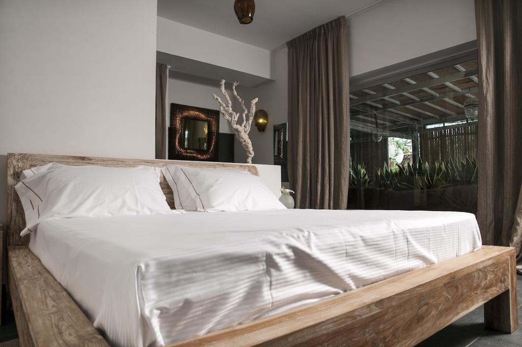 Bed and Breakfast Seven Maze Charming House Бари Номер фото