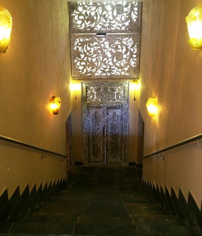 Bed and Breakfast Seven Maze Charming House Бари Экстерьер фото