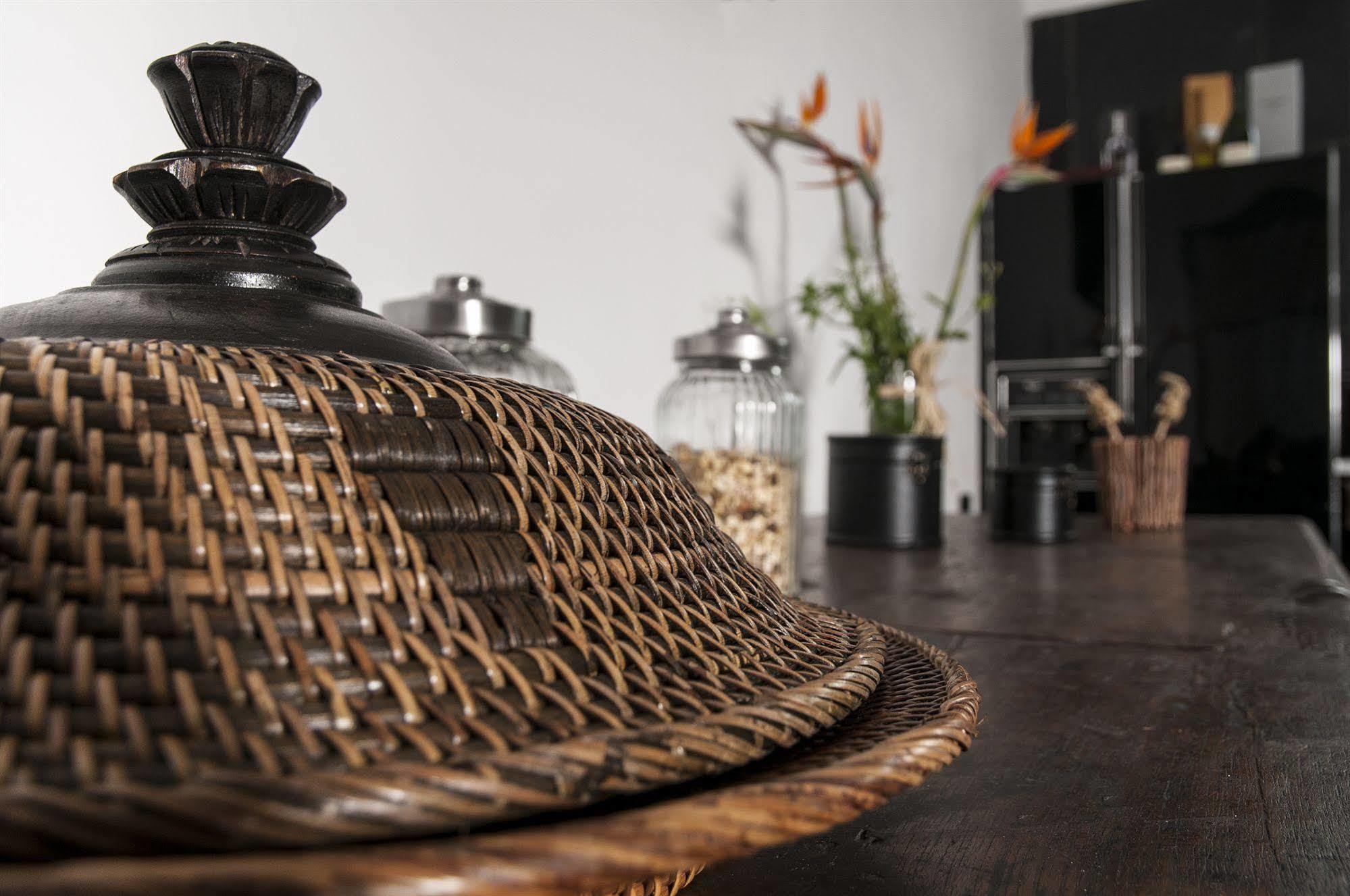 Bed and Breakfast Seven Maze Charming House Бари Экстерьер фото